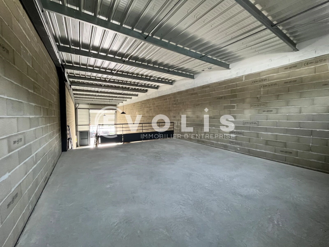 Photo 8 – vente Entrepôts / activités	LEGE CAP FERRET (33950)