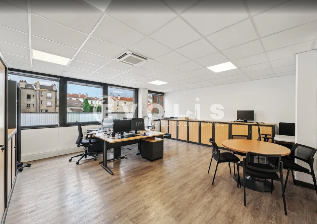 Photo 12 – location Entrepôts / activités	IVRY SUR SEINE (94200)