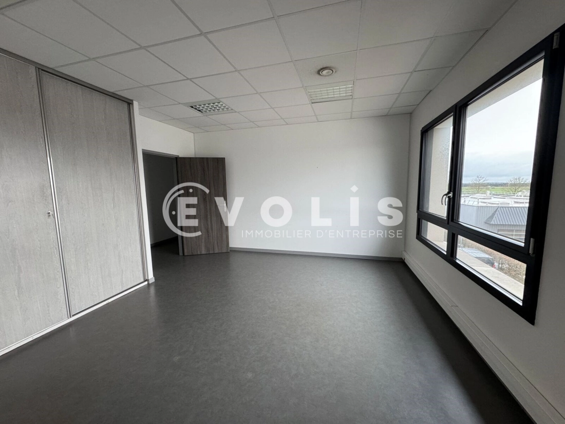 Photo 3 – location bureaux	DURY (80480)