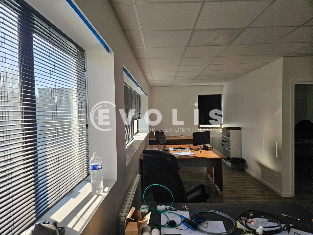 Photo 3 – location bureaux	LES ULIS (91940)
