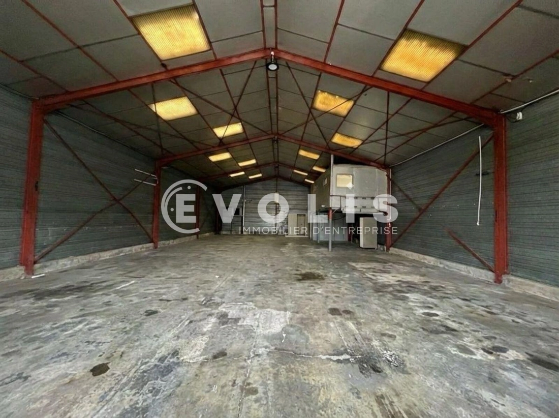 Photo 4 – vente Entrepôts / activités	GLEIZE (69400)