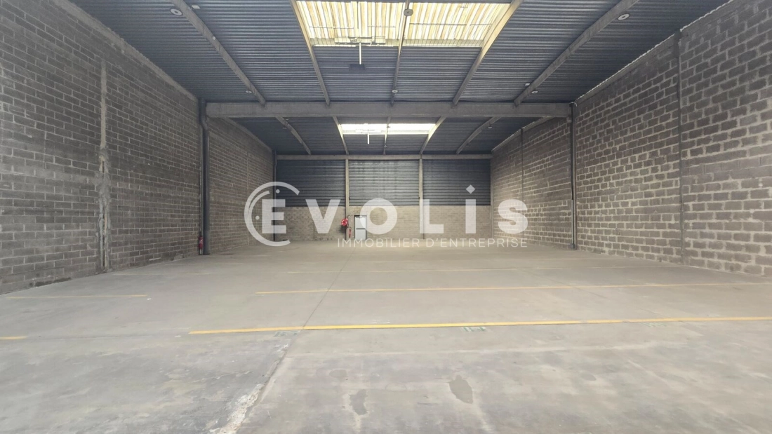 Photo 2 – location Entrepôts / activités	VITRY SUR SEINE (94400)