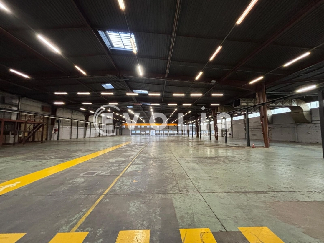 Photo 11 – vente Entrepôts / activités	SAINT ROMAIN EN GIER (69700)