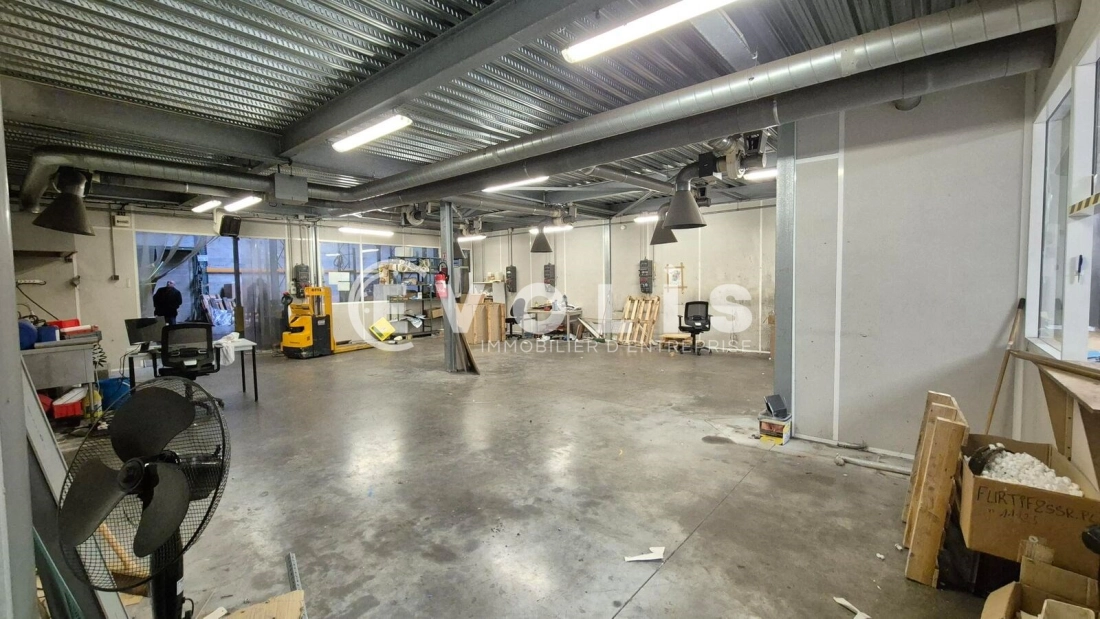 Photo 5 – location Entrepôts / activités	SERRIS (77700)