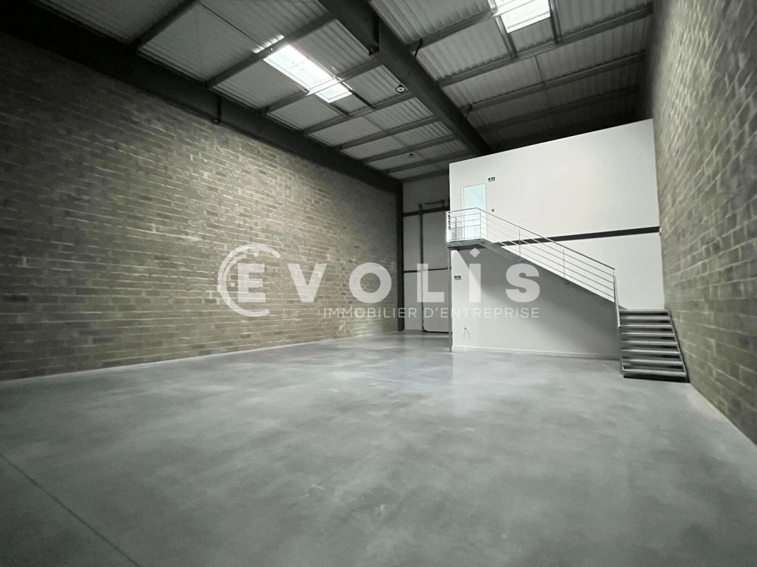 Photo 4 – location Entrepôts / activités	MERIGNAC (33700)