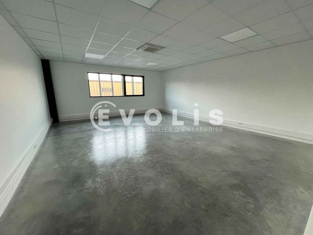 Photo 7 – location Entrepôts / activités	MERIGNAC (33700)