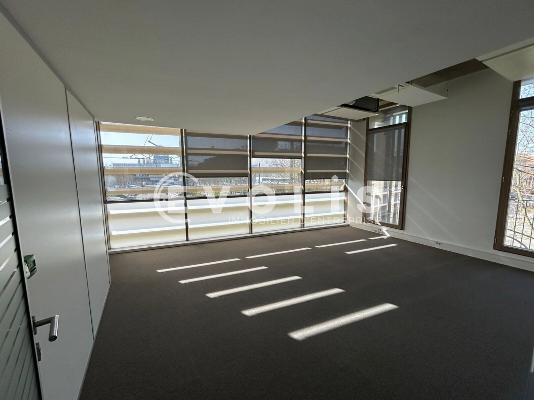 Photo 6 – location bureaux	BORDEAUX (33300)