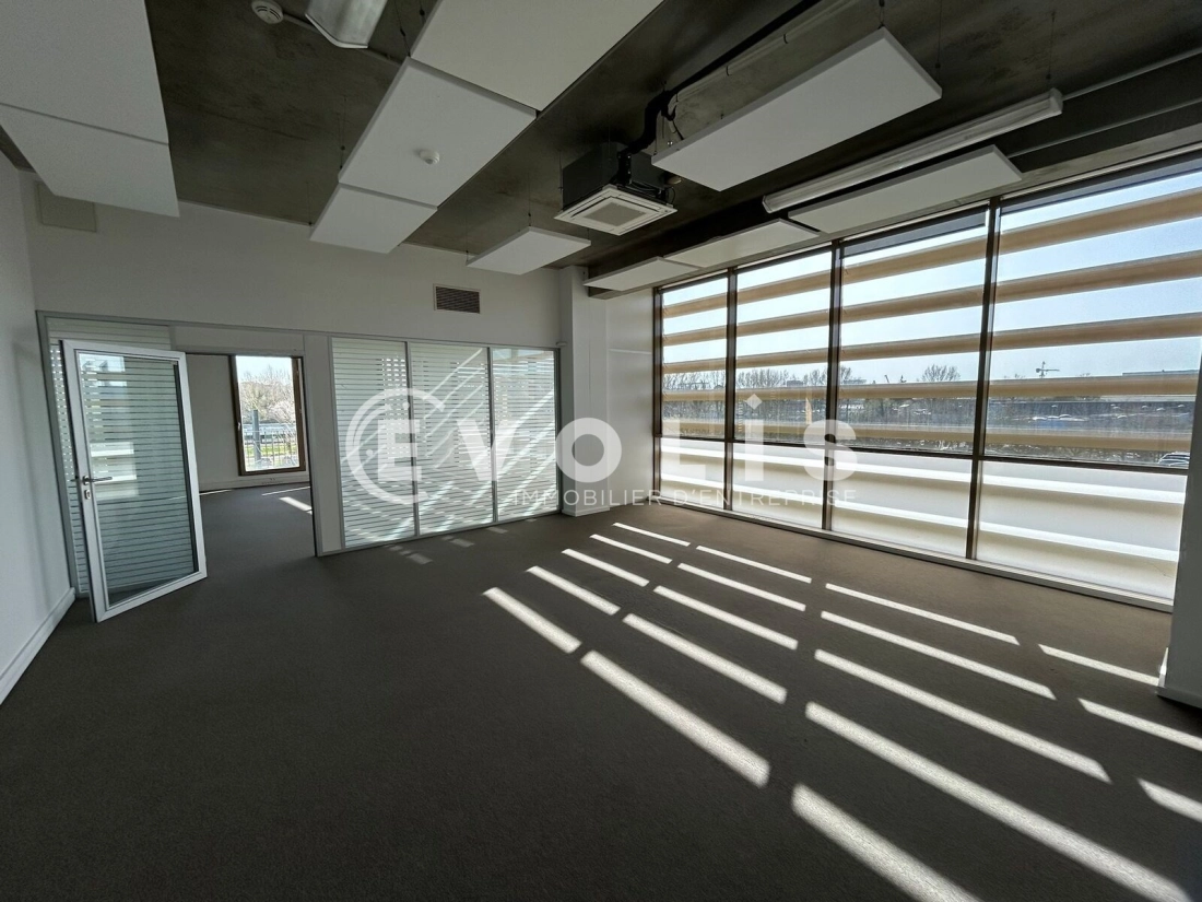 Photo 7 – location bureaux	BORDEAUX (33300)