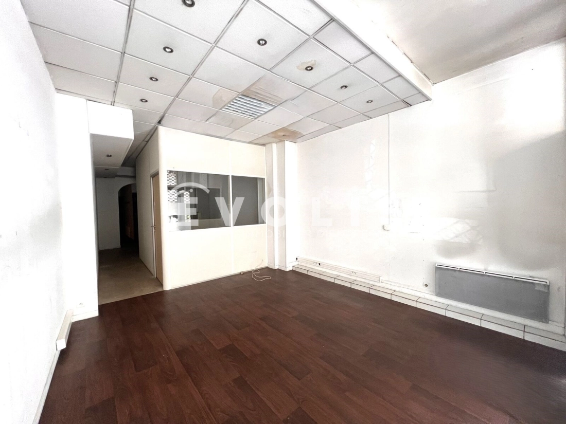 Photo 2 – vente Locaux commerciaux	BORDEAUX (33000)