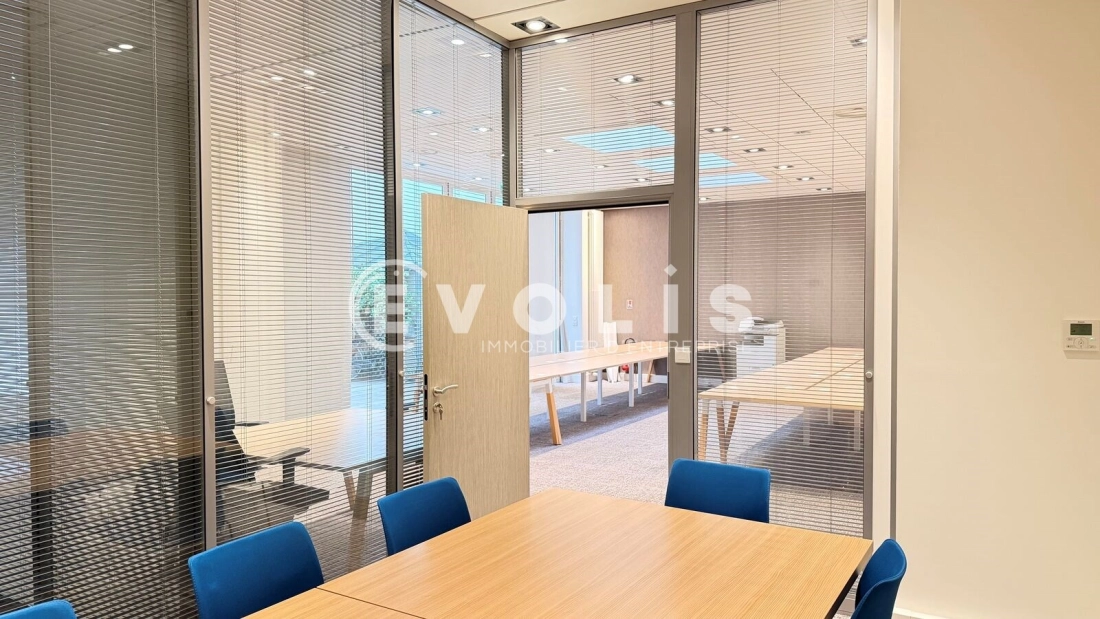 Photo 1 – location bureaux	PARIS (75016)