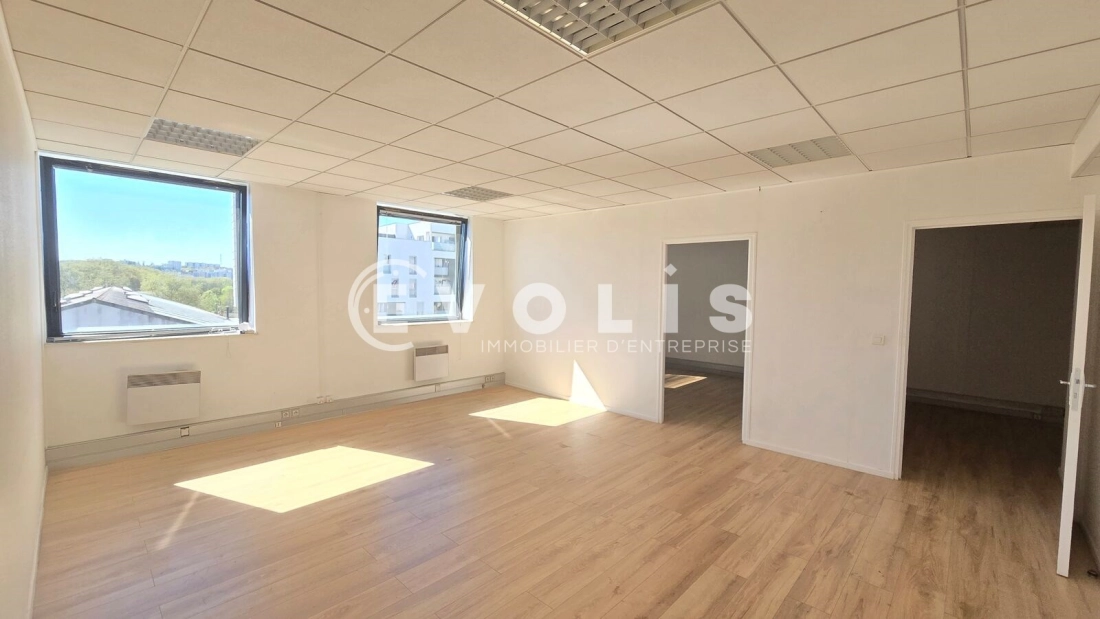 Photo 10 – location bureaux	IVRY SUR SEINE (94200)