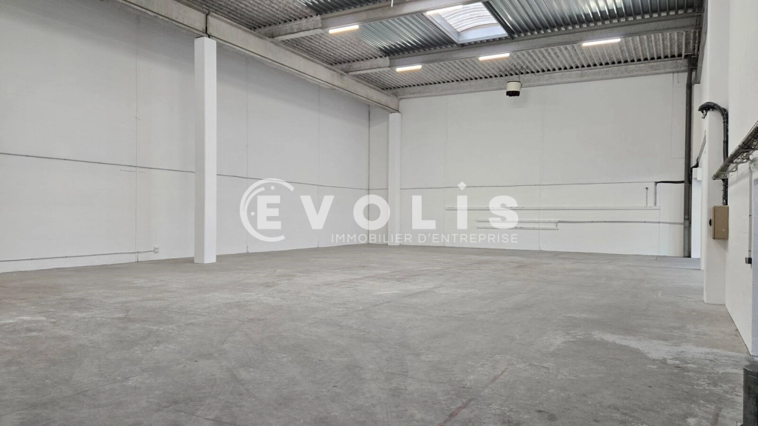 Photo 7 – location Entrepôts / activités	IVRY SUR SEINE (94200)