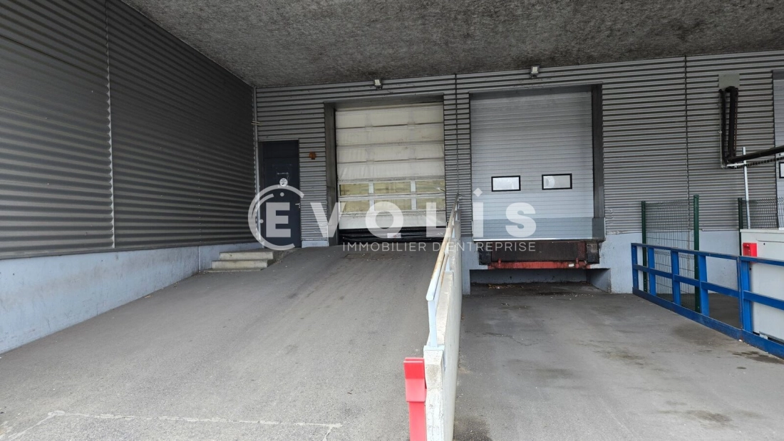 Photo 10 – location Entrepôts / activités	IVRY SUR SEINE (94200)