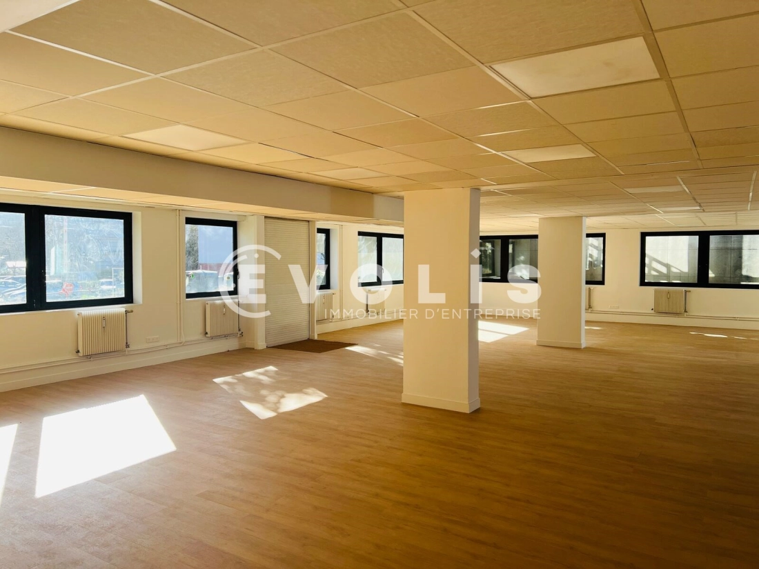 Photo 2 – location bureaux	MONTREUIL (93100)