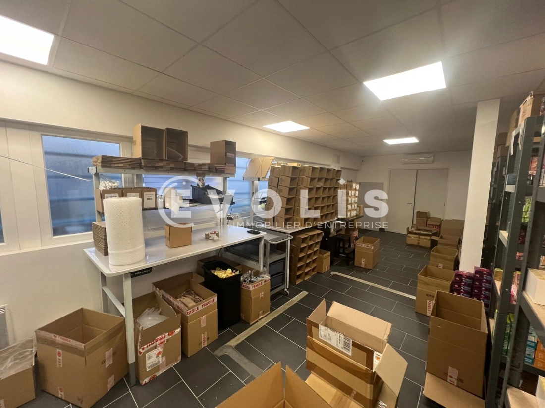 Photo 8 – location Entrepôts / activités	CHENNEVIERES SUR MARNE (94430)