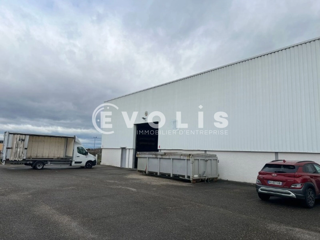 Photo 5 – vente Entrepôts / activités	CHASSIEU (69680)
