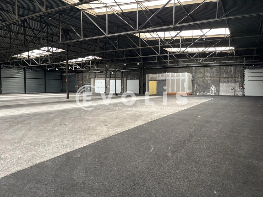 Photo 7 – location Entrepôts / activités	VENISSIEUX (69200)