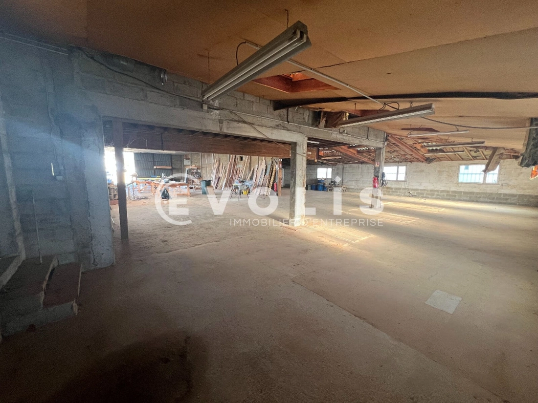 Photo 3 – vente Entrepôts / activités	DRAVEIL (91210)
