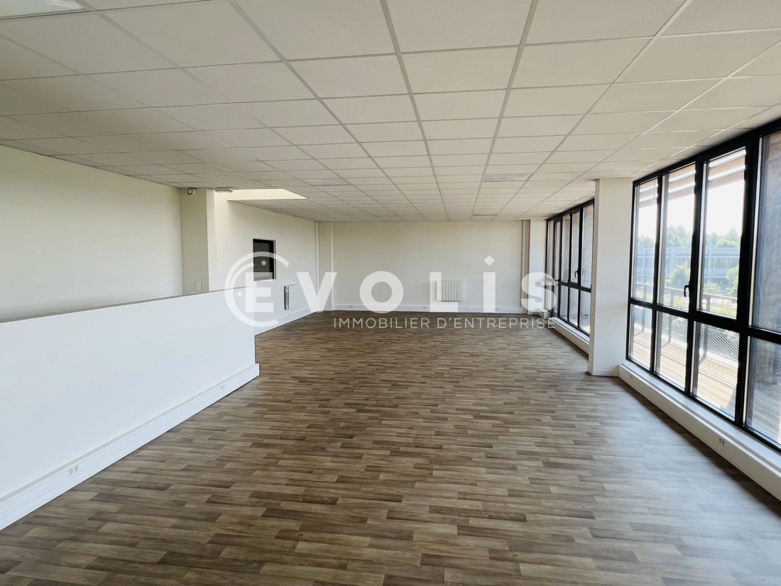 Photo 4 – location Entrepôts / activités	COLLEGIEN (77090)