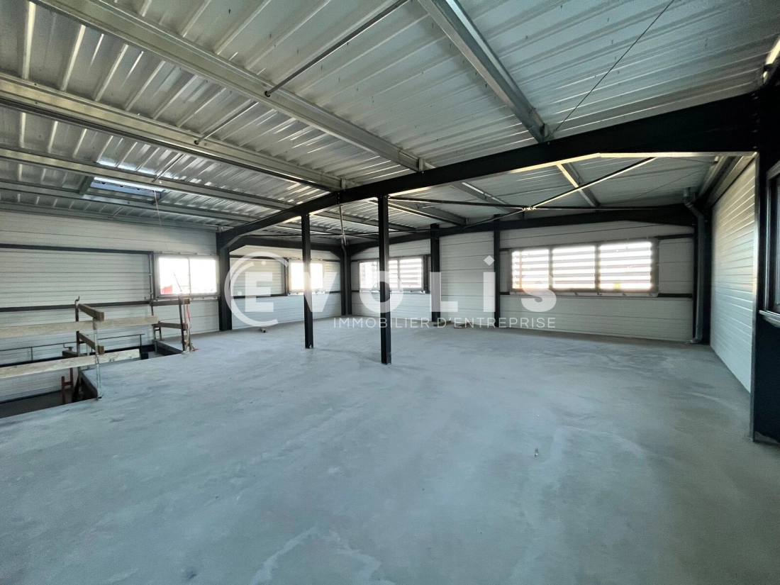 Photo 10 – location Entrepôts / activités	BASSENS (33530)