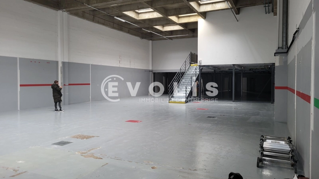 Photo 8 – location Entrepôts / activités	RUNGIS (94150)