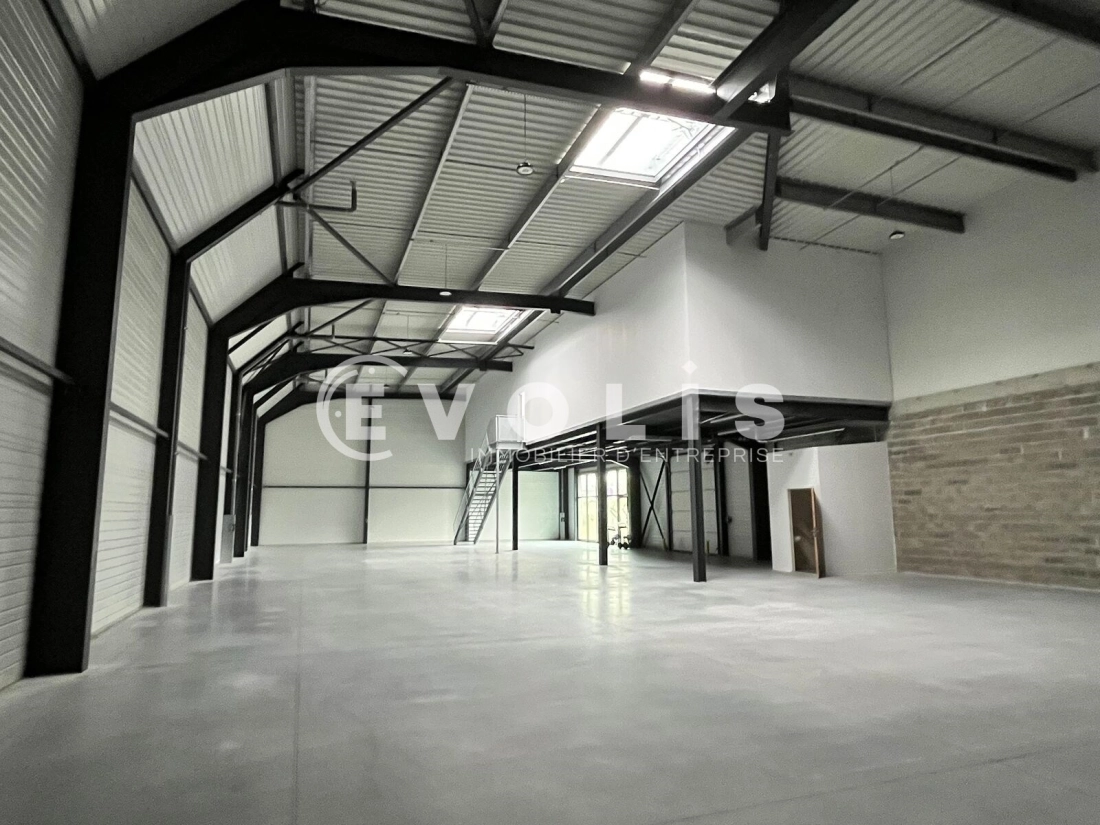 Photo 10 – location Entrepôts / activités	TRESSES (33370)