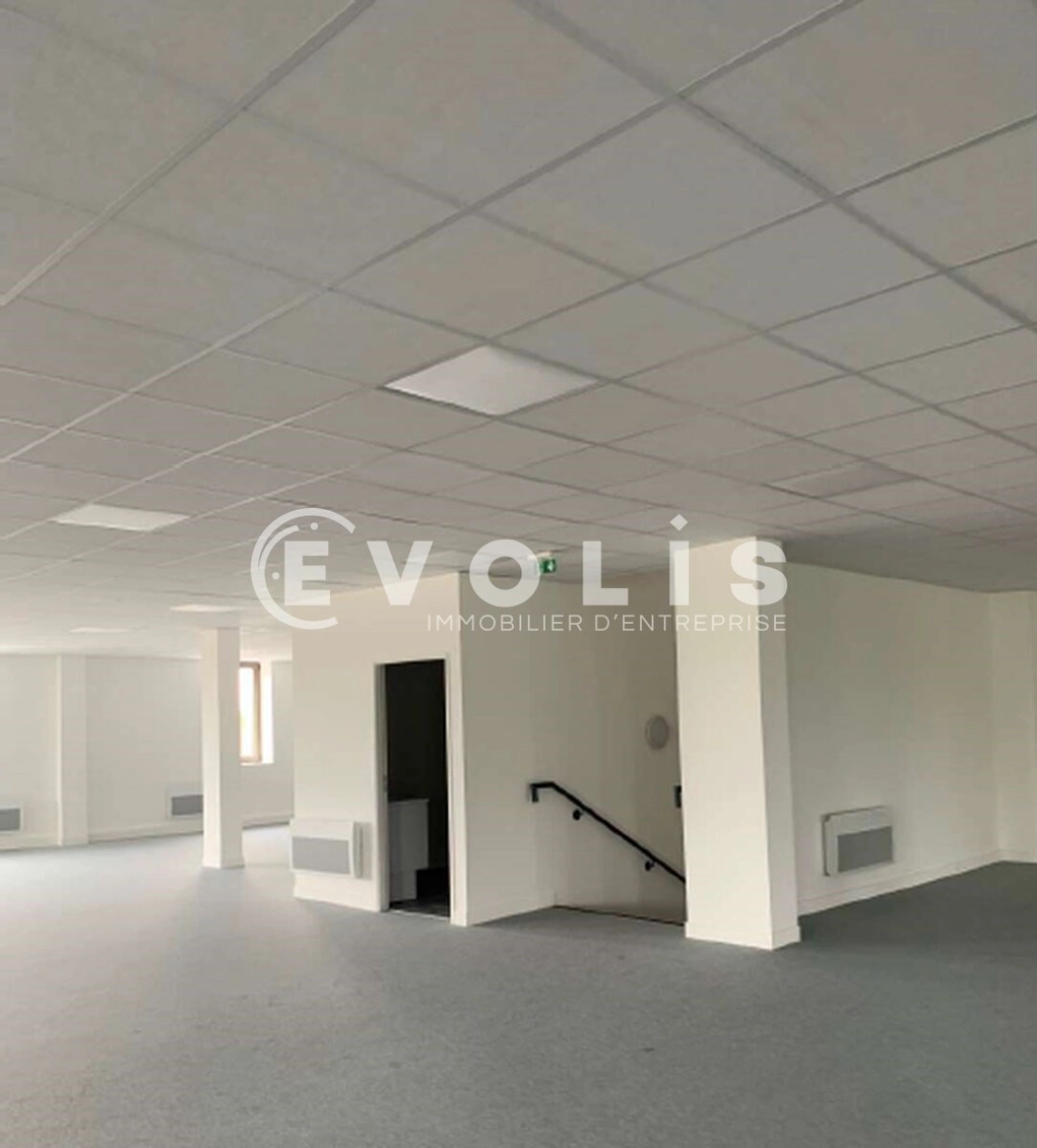 Photo 8 – vente Entrepôts / activités	TREMBLAY EN FRANCE (93290)