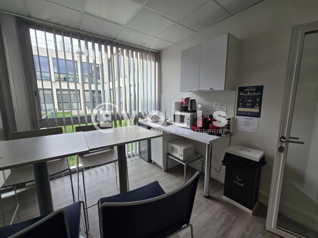Photo 8 – location bureaux	PALAISEAU (91120)