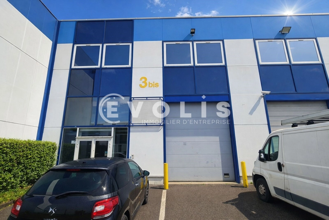 Photo 2 – location Entrepôts / activités	VITRY SUR SEINE (94400)