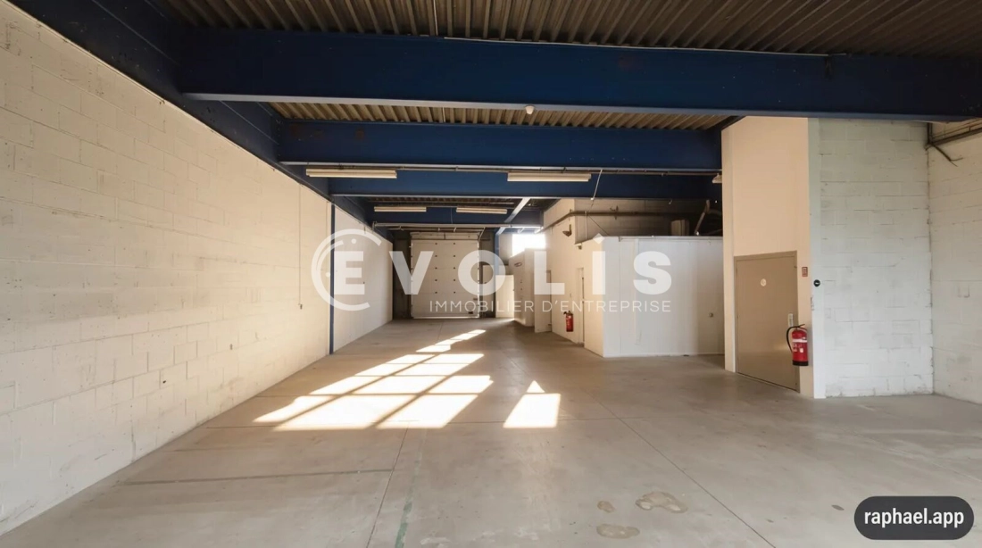 Photo 9 – location Entrepôts / activités	VITRY SUR SEINE (94400)