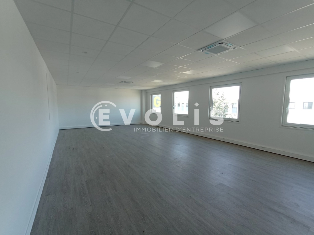 Photo 9 – location bureaux	SAINT QUENTIN FALLAVIER (38070)