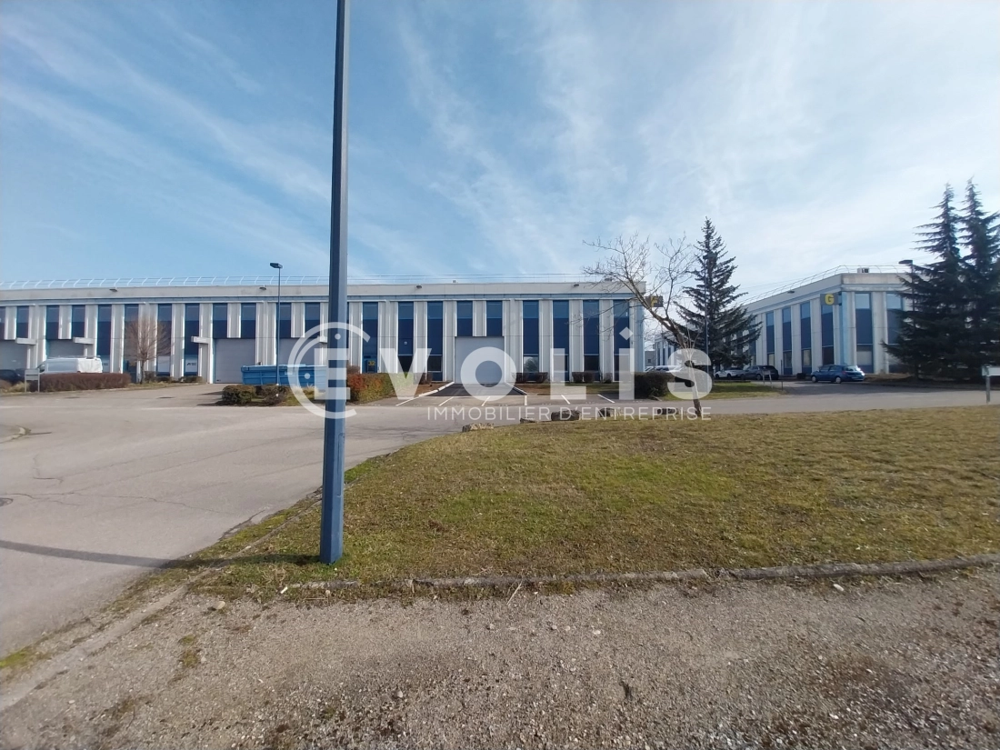 Photo 11 – location bureaux	SAINT QUENTIN FALLAVIER (38070)