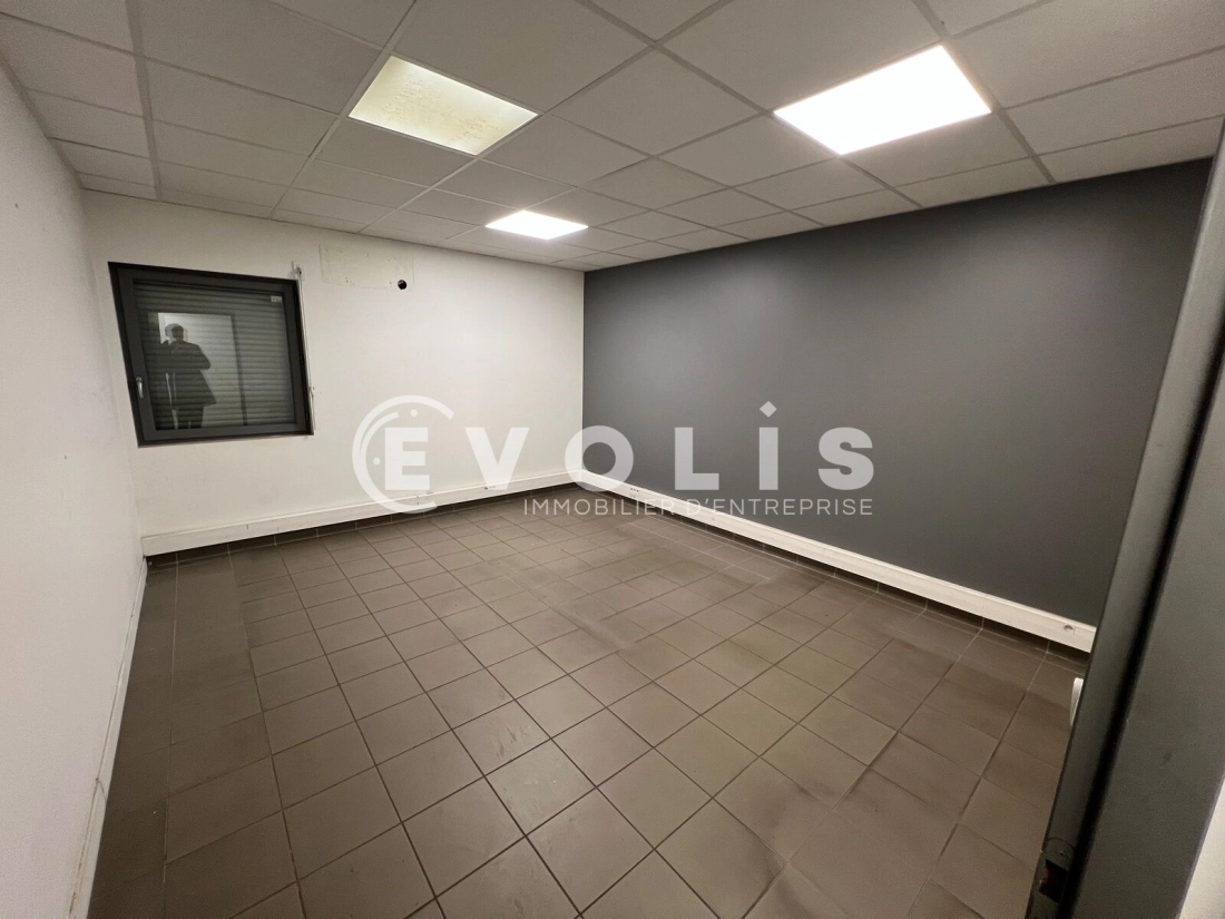 Photo 9 – location Entrepôts / activités	FEYZIN (69320)