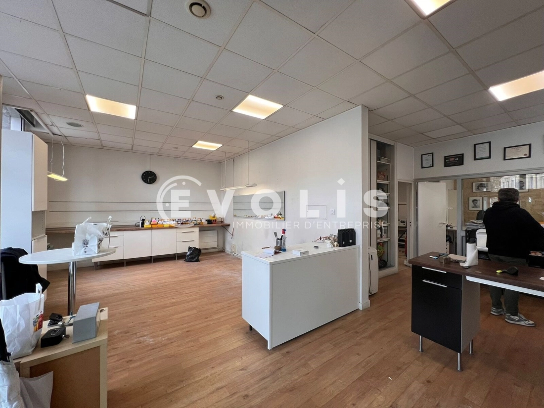 Photo 2 – location bureaux	BORDEAUX (33000)