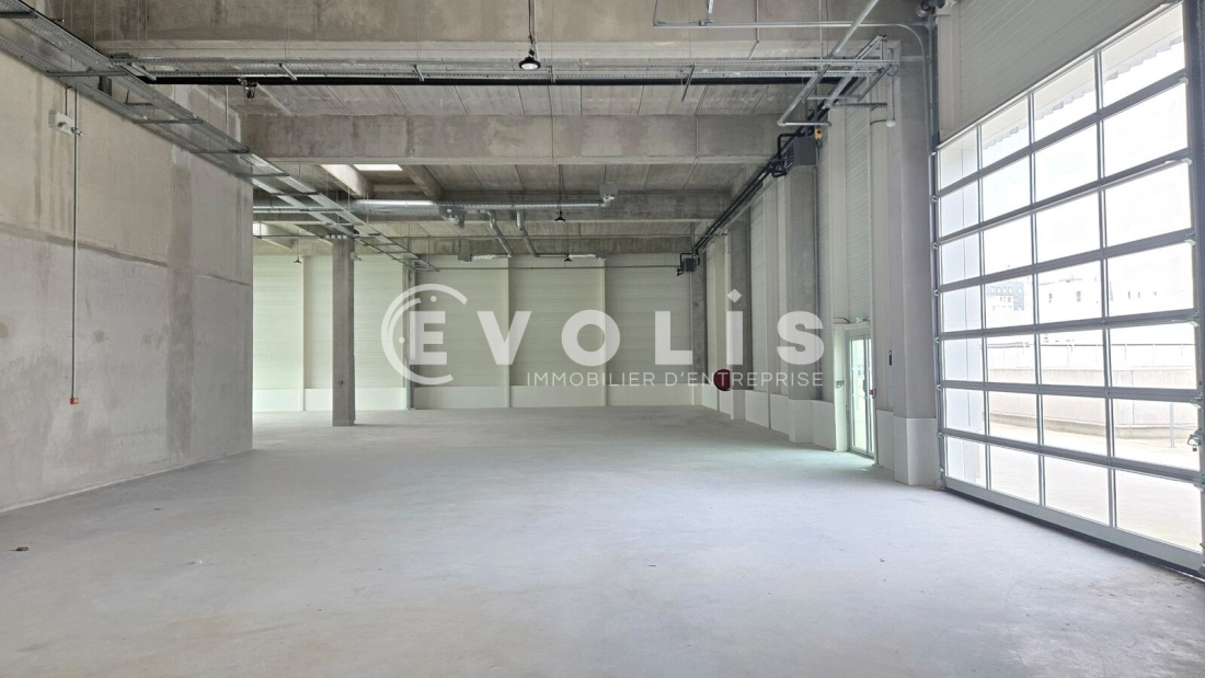 Photo 9 – location Entrepôts / activités	VITRY SUR SEINE (94400)