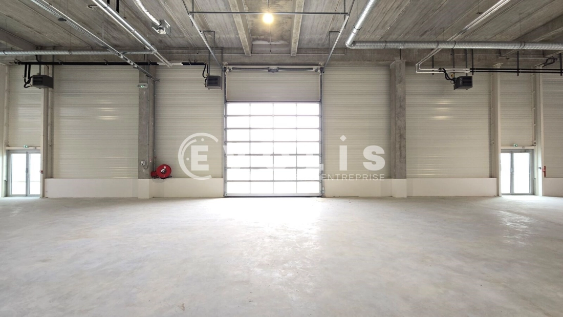Photo 7 – location Entrepôts / activités	VITRY SUR SEINE (94400)