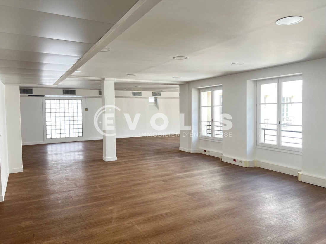 Photo 4 – location bureaux	PARIS (75009)