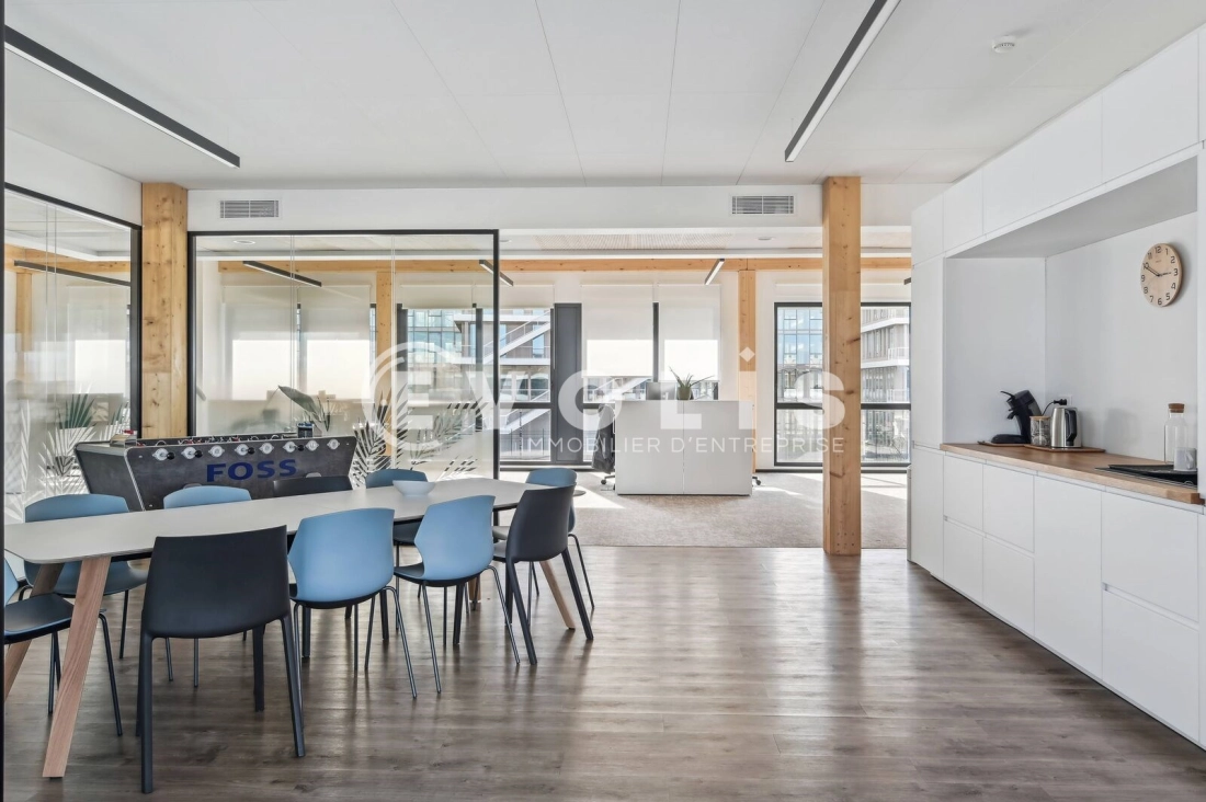 Photo 10 – location Entrepôts / activités	NANTERRE (92000)