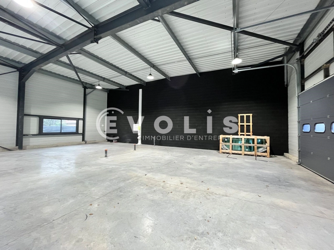 Photo 6 – location Entrepôts / activités	VILLENAVE D'ORNON (33140)