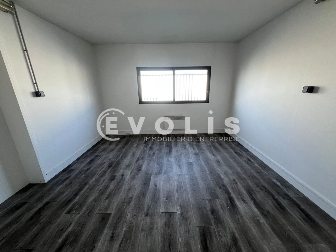 Photo 4 – location bureaux	COMBS LA VILLE (77380)