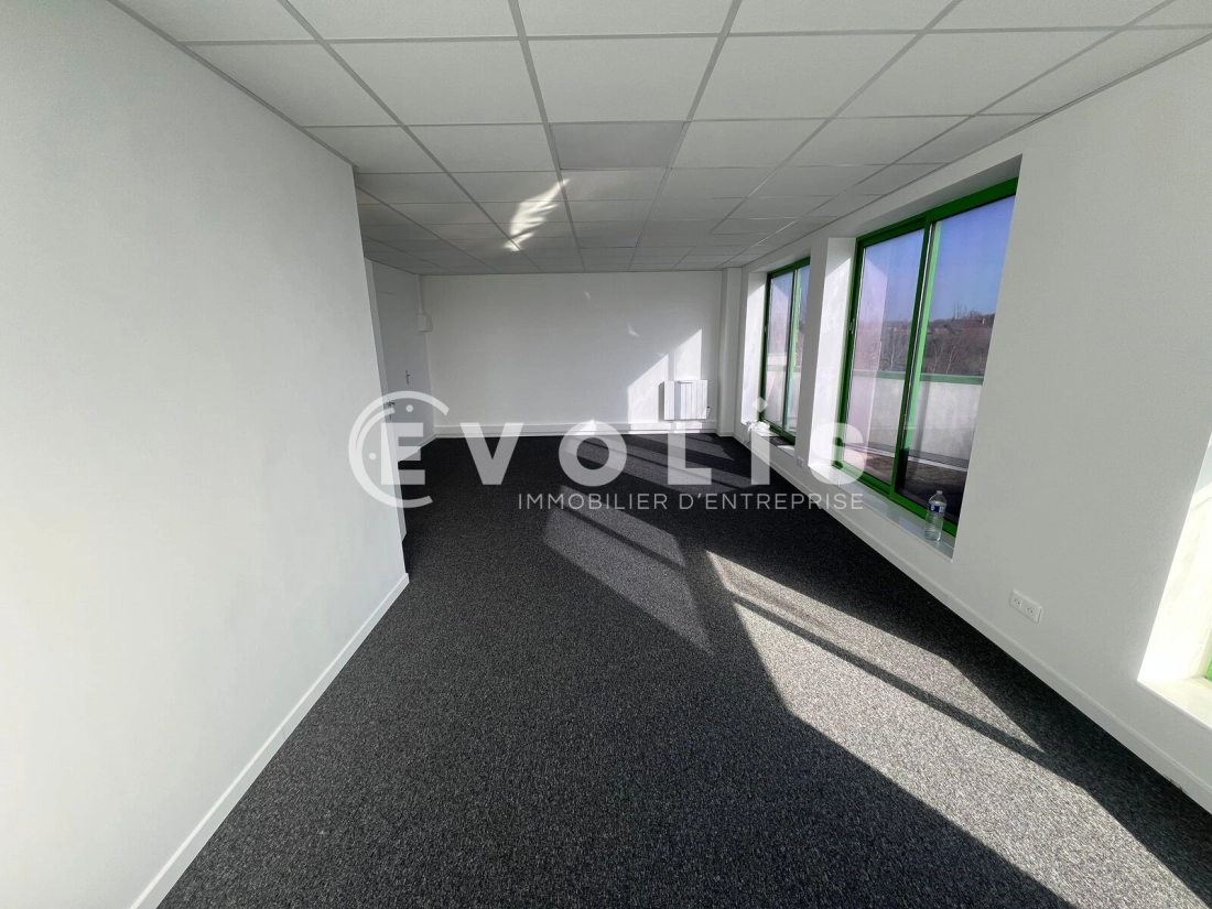 Photo 7 – location bureaux	COMBS LA VILLE (77380)