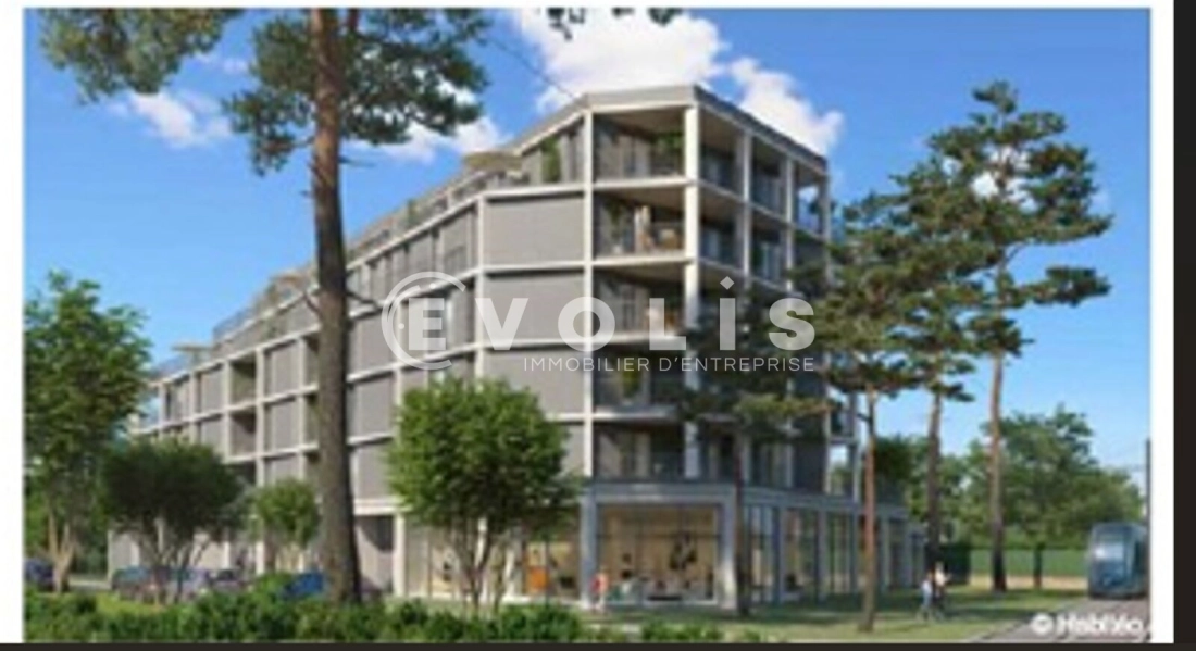 Photo 1 – vente Locaux commerciaux	MERIGNAC (33700)