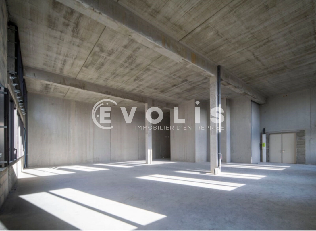 Photo 4 – location Locaux commerciaux	BRUGES (33520)