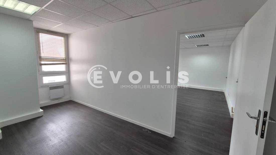 Photo 9 – location bureaux	BUSSY SAINT GEORGES (77600)