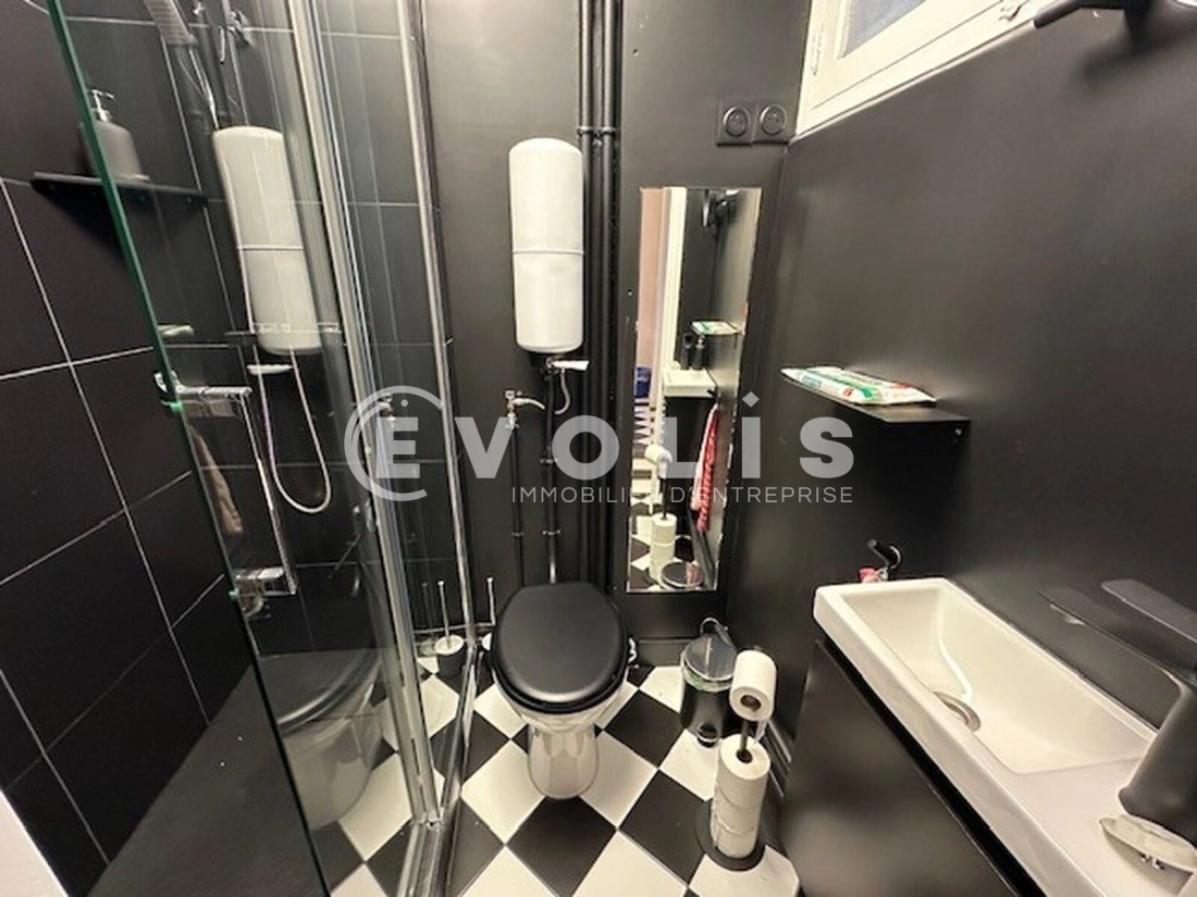 Photo 12 – location bureaux	PARIS (75012)