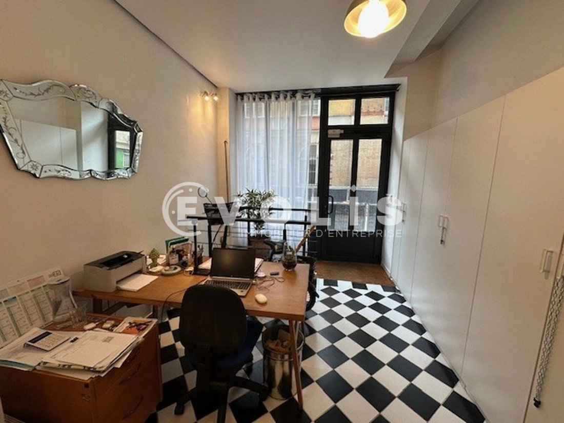 Photo 2 – location bureaux	PARIS (75012)