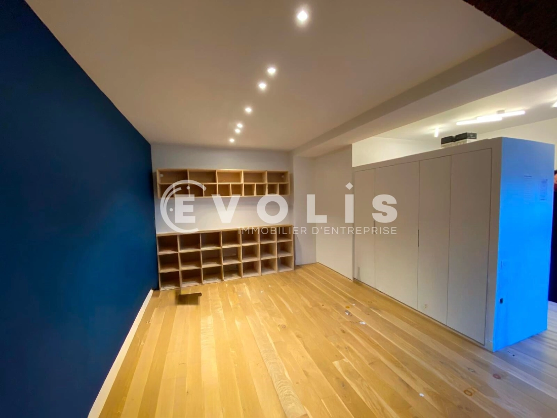 Photo 3 – location bureaux	PARIS (75003)