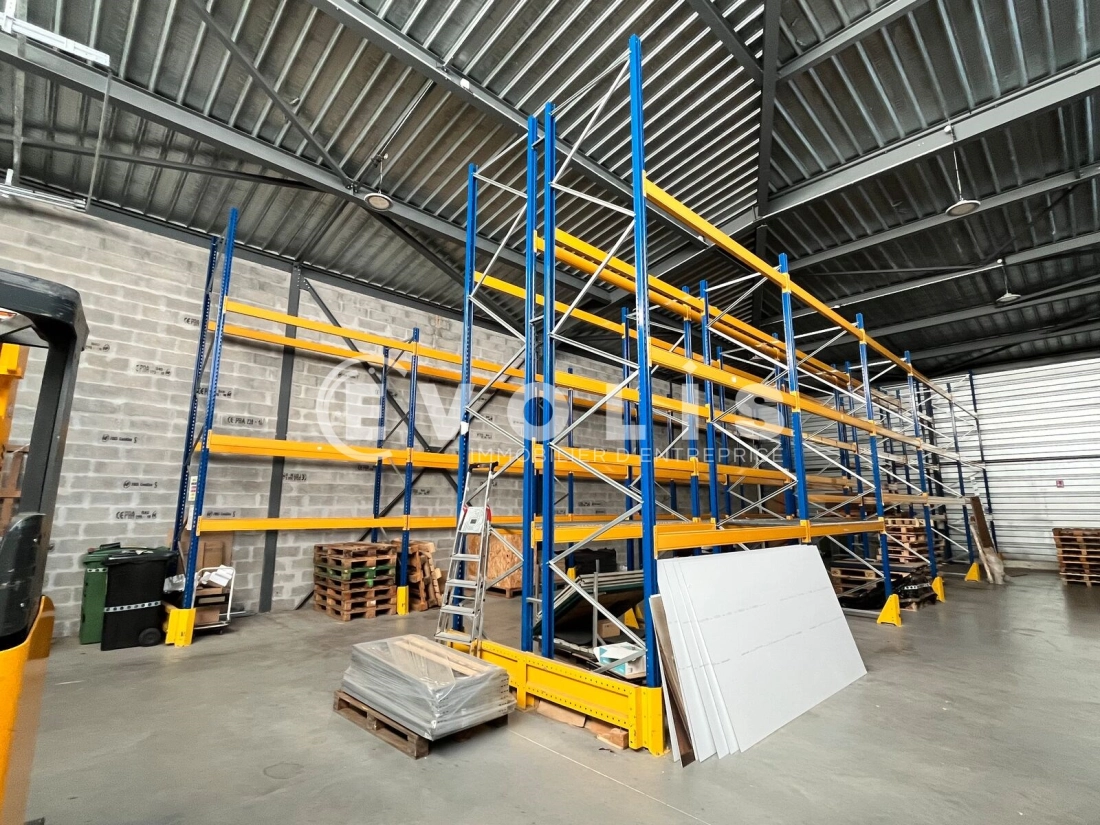 Photo 3 – location Entrepôts / activités	LE TAILLAN MEDOC (33320)