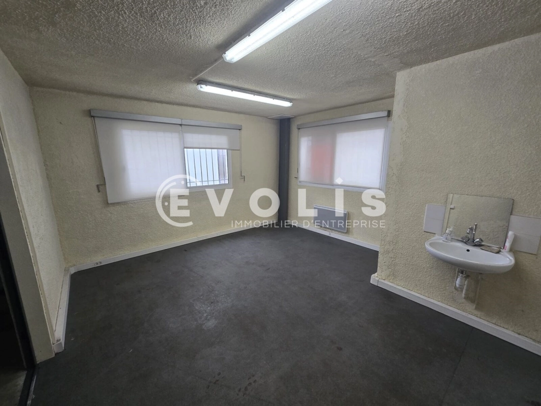 Photo 6 – vente Entrepôts / activités	MORSANG SUR ORGE (91390)