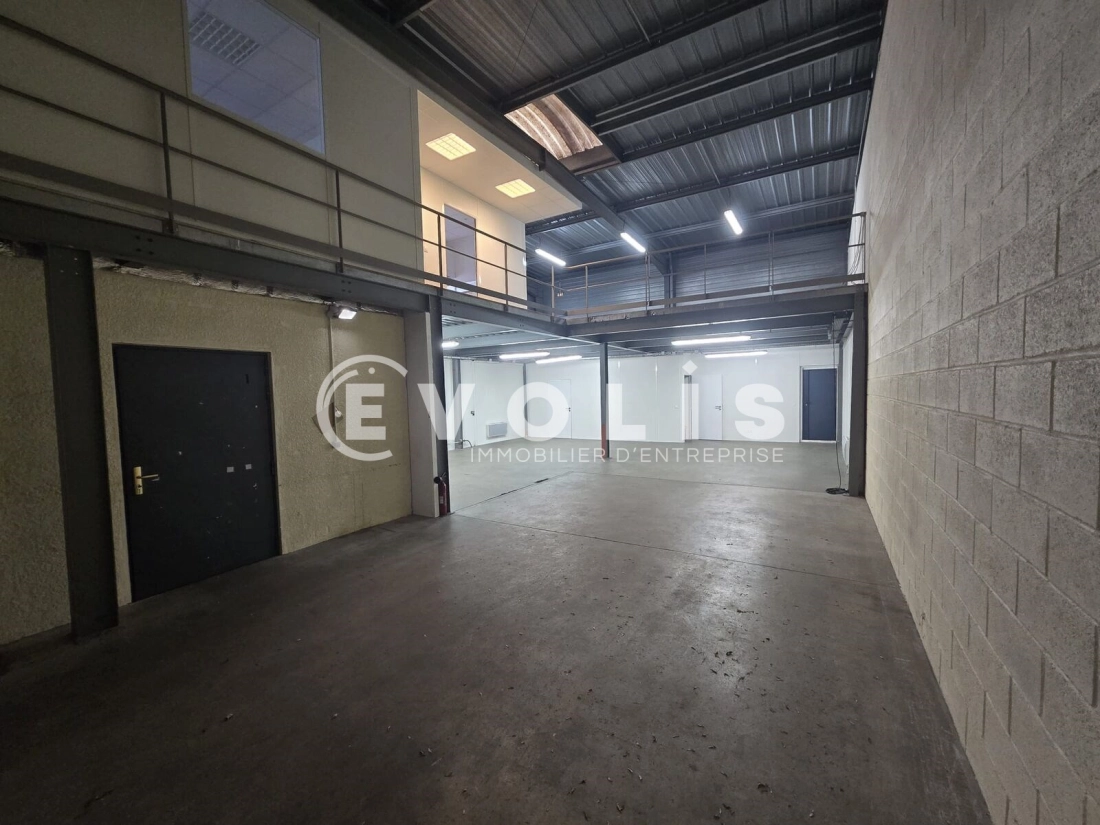 Photo 5 – vente Entrepôts / activités	MORSANG SUR ORGE (91390)